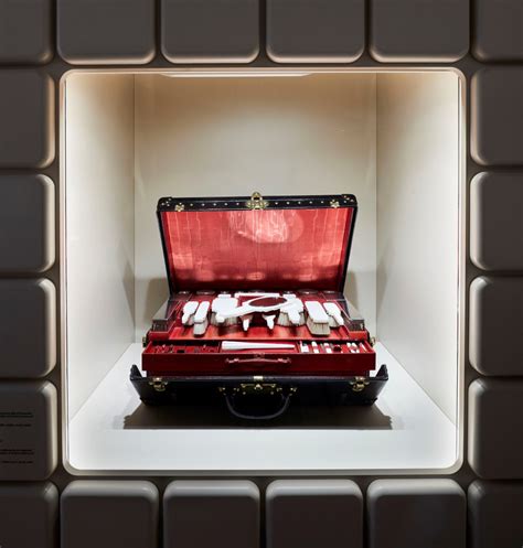 louis vuitton time capsule milano|Louis Vuitton Time Capsule Exhibition .